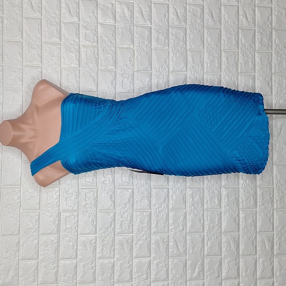 BEBE Pretty Baby Pleated One Strap Dress Fitted Bodycon Asymmetrical NWT - Picture 1 of 11